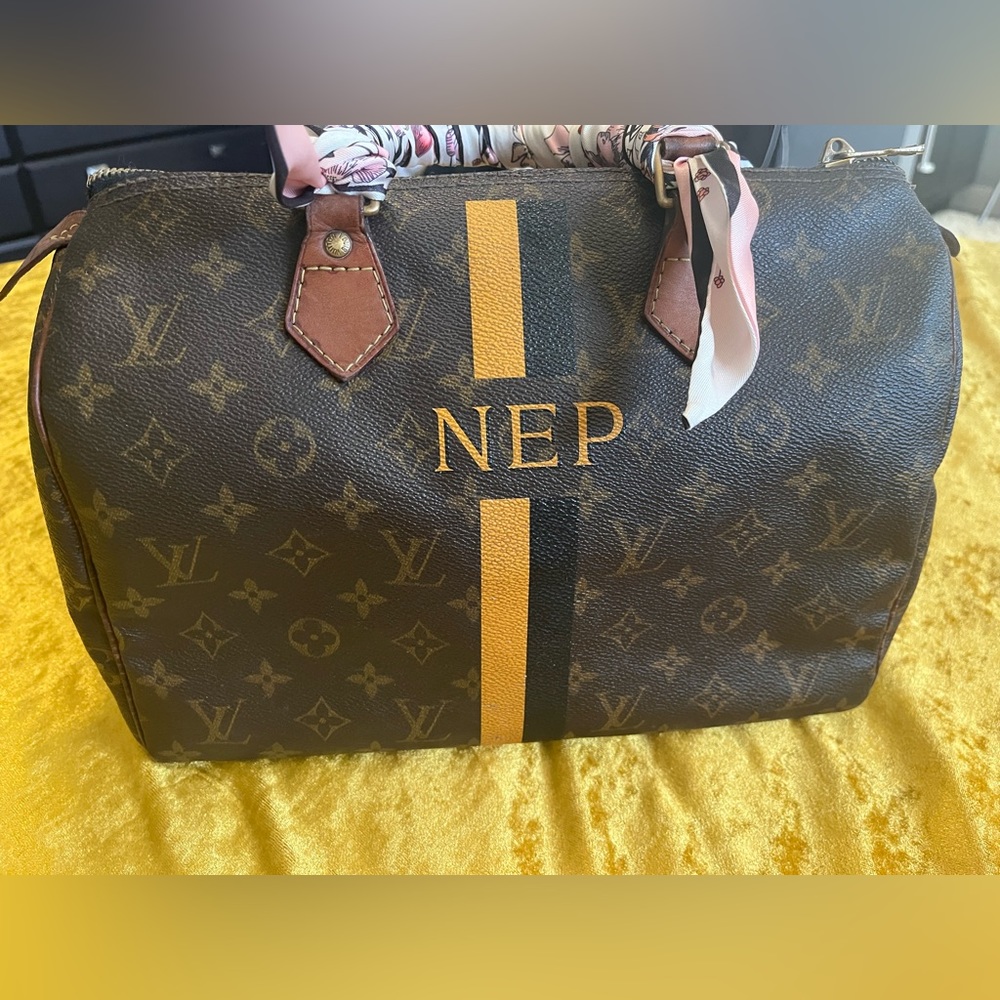 💥TODAY ONLY PRICE $265 FIRM💥 Authentic LV Speedy 30